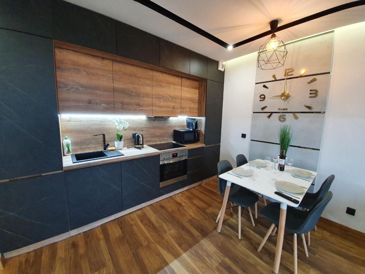 Nowy Apartament 58 Z Klimatyzacja Appartement Iława Buitenkant foto